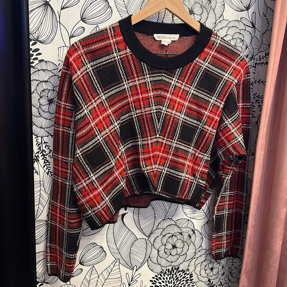 Plaid Cropped Sweater - Picture 1 of 2
